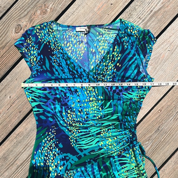 Evan-Picone wrap-style ruched stretch dress 6-8 - Picture 7 of 10